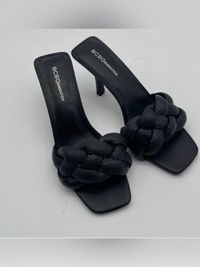 Bcbgeneration Marlino Black Embossed Woven Strap Square Toe Heels Women's 8.5
